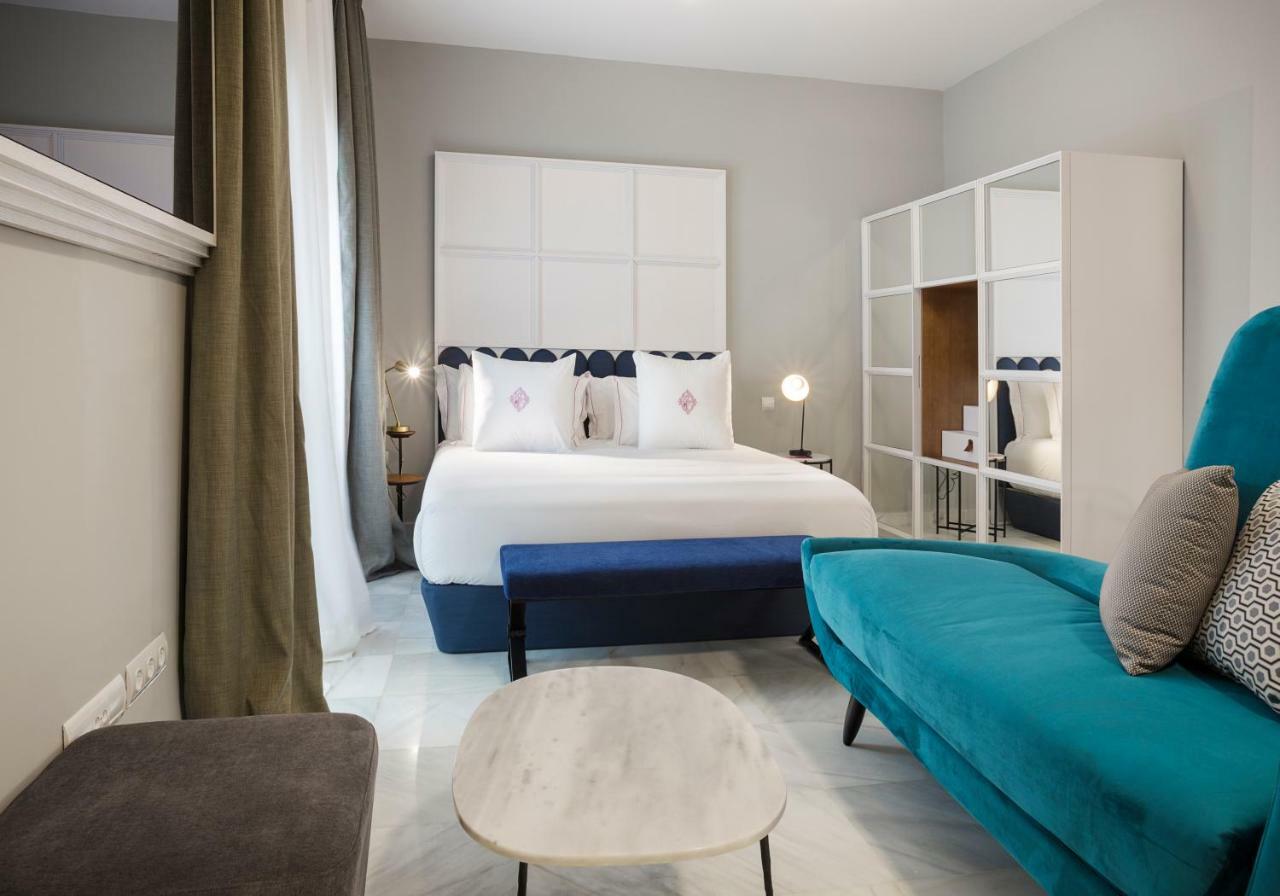 Apartamentos One Shot Conde De Torrejon Sevilla Exteriér fotografie