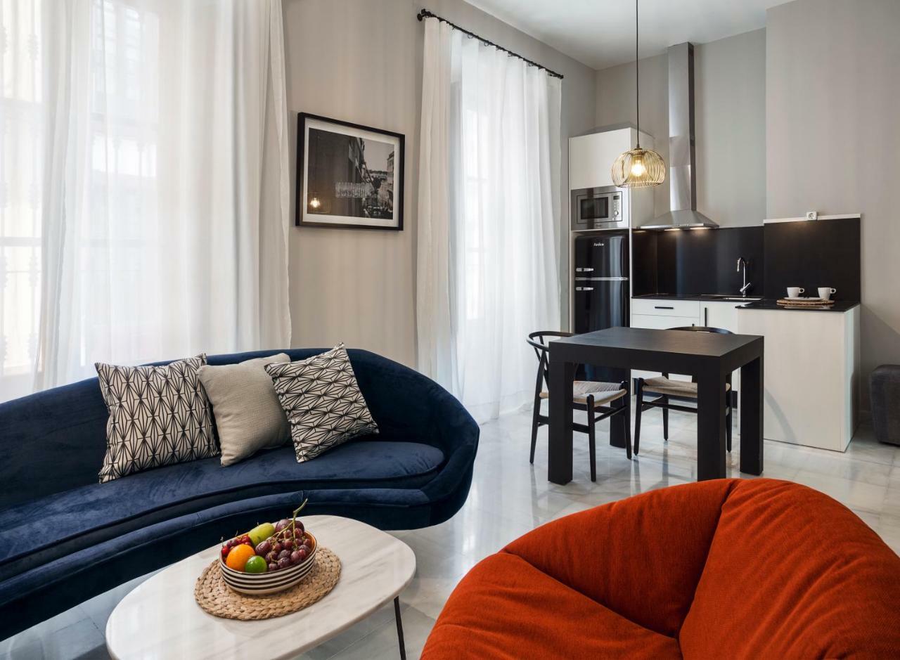 Apartamentos One Shot Conde De Torrejon Sevilla Exteriér fotografie